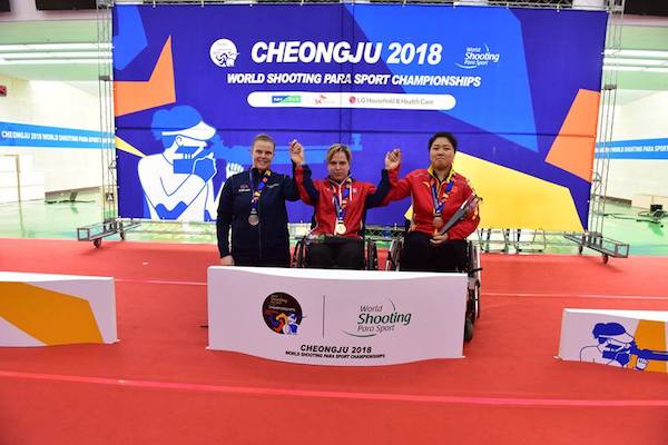 CDMPARAKOREA18 32186697_1934438623241592_4912102664201830400_n.jpg CDMPARAKOREA18 32186697_1934438623241592_4912102664201830400_n.jpg