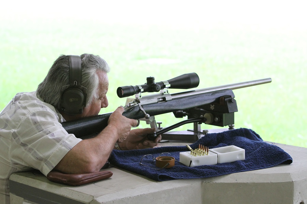 Jean Claude EYMIEU sur l objectif.jpg