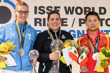 FCM2016 001_AP40.jpg FCM2016 001_AP40.jpg